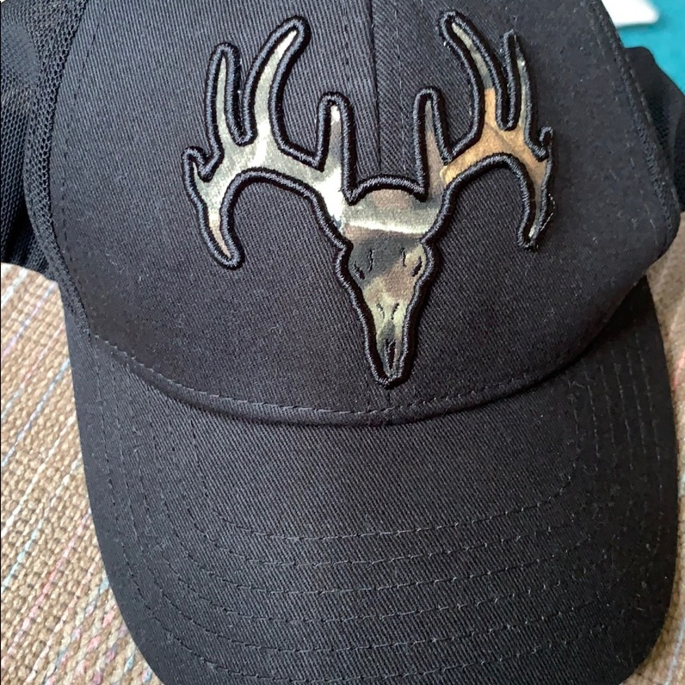Youth sized hat. Field and stream. Ball cap